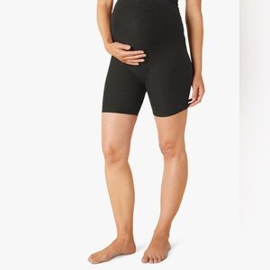 Beyond Yoga Spacedye Cruiser Maternity Biker Short